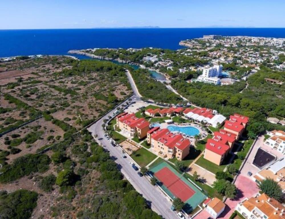 كالا إن بلانيس Pierre & Vacances Menorca Cala Blanes المظهر الخارجي الصورة