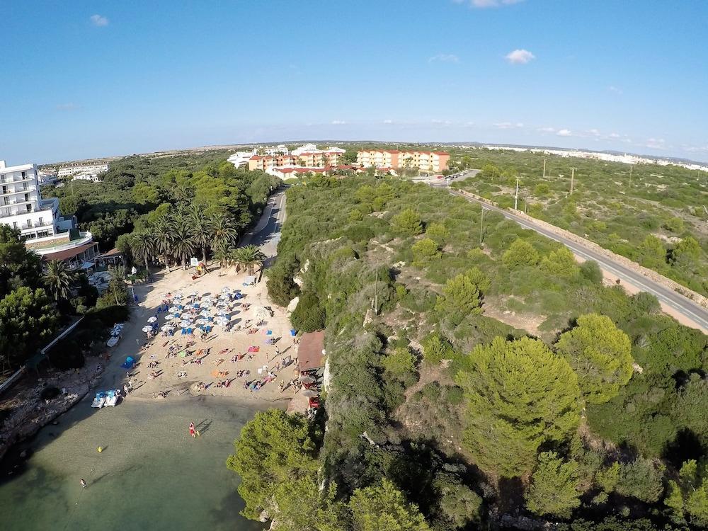 كالا إن بلانيس Pierre & Vacances Menorca Cala Blanes المظهر الخارجي الصورة